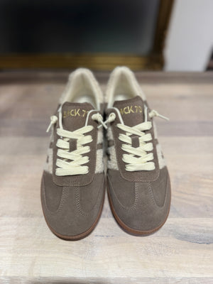 B70 Cloud Teddy Taupe